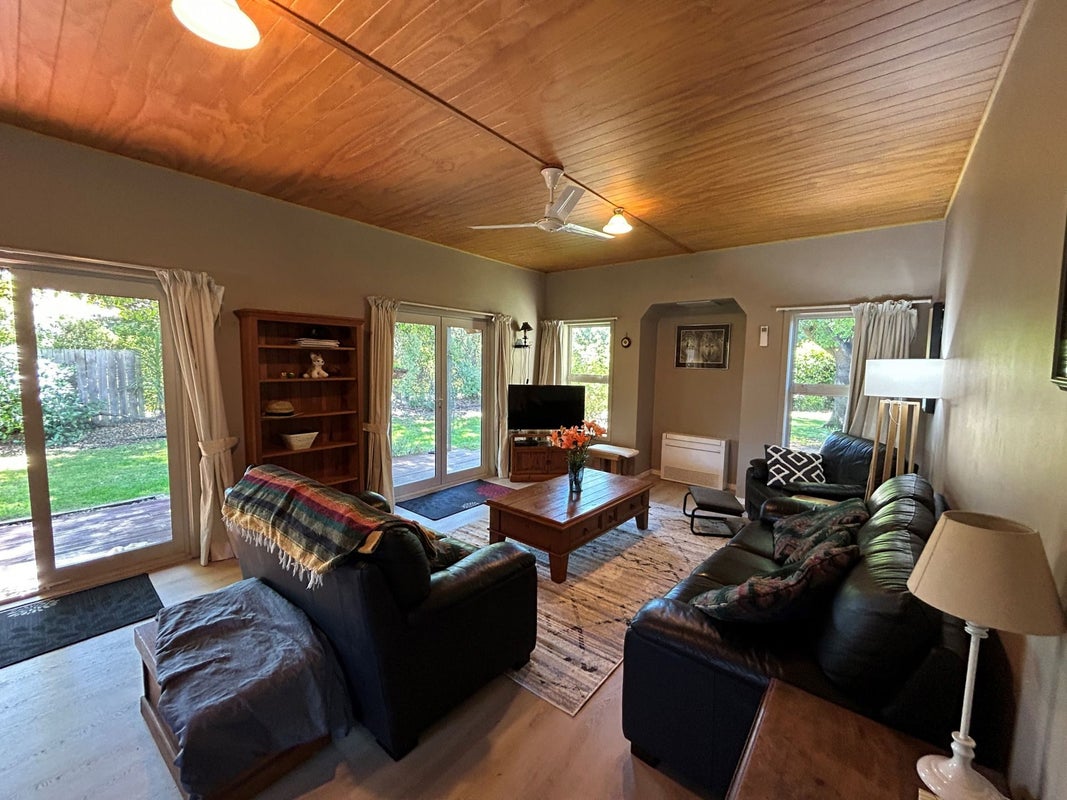 109 Alison Avenue, Albert Town, Wanaka - Carousel 2