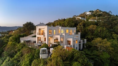 117 Marine Drive, Sorrento Bay, Lower Hutt - Carousel 1