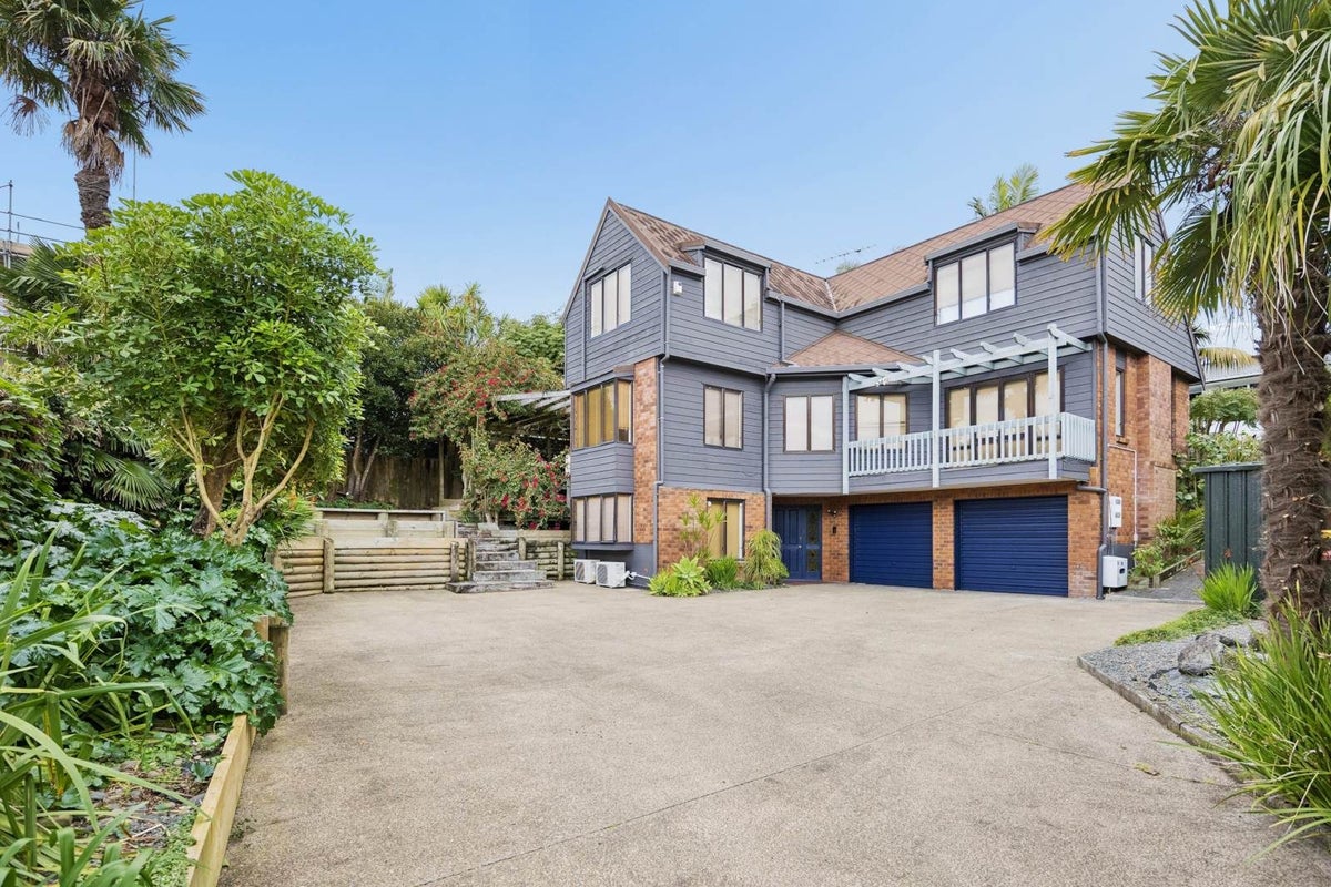 15A Clifton Road, Herne Bay, Auckland - Carousel 1