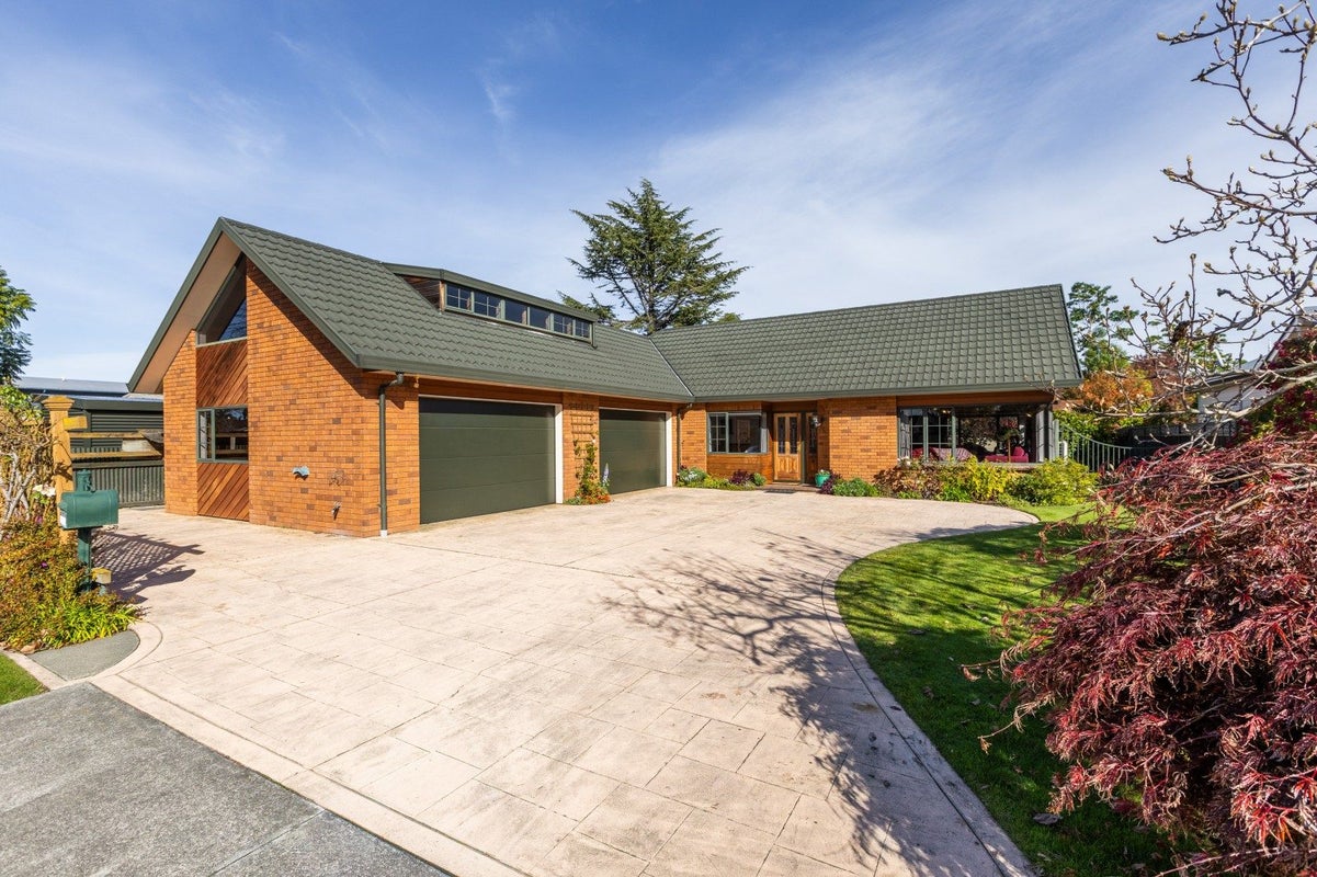 144 Avenue Road, Greenmeadows, Napier - Carousel 1