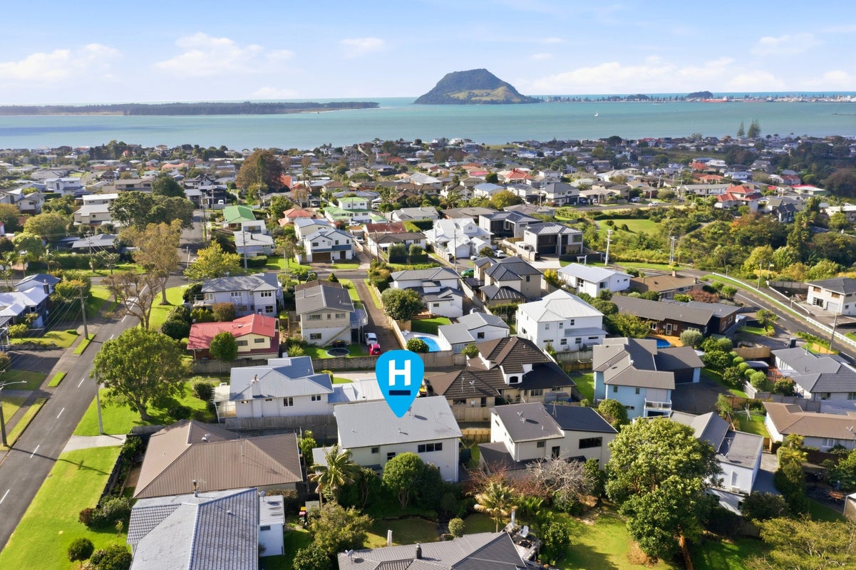 10B Whitaker Street, Otumoetai, Tauranga - Carousel 22