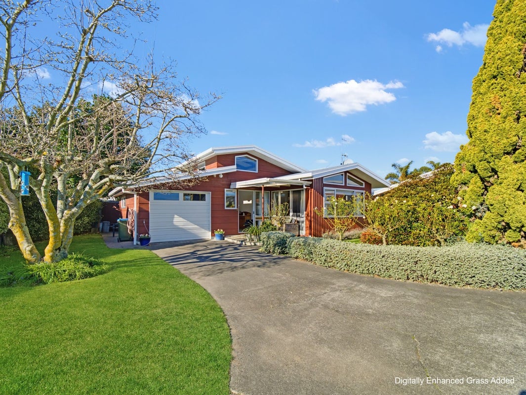 24A Upham Crescent, Taradale, Napier - Carousel 1