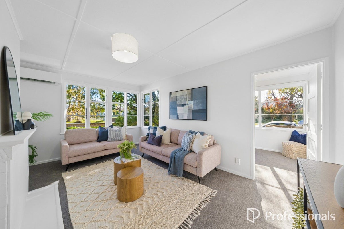88 Waddington Drive, Naenae, Lower Hutt - Carousel 2