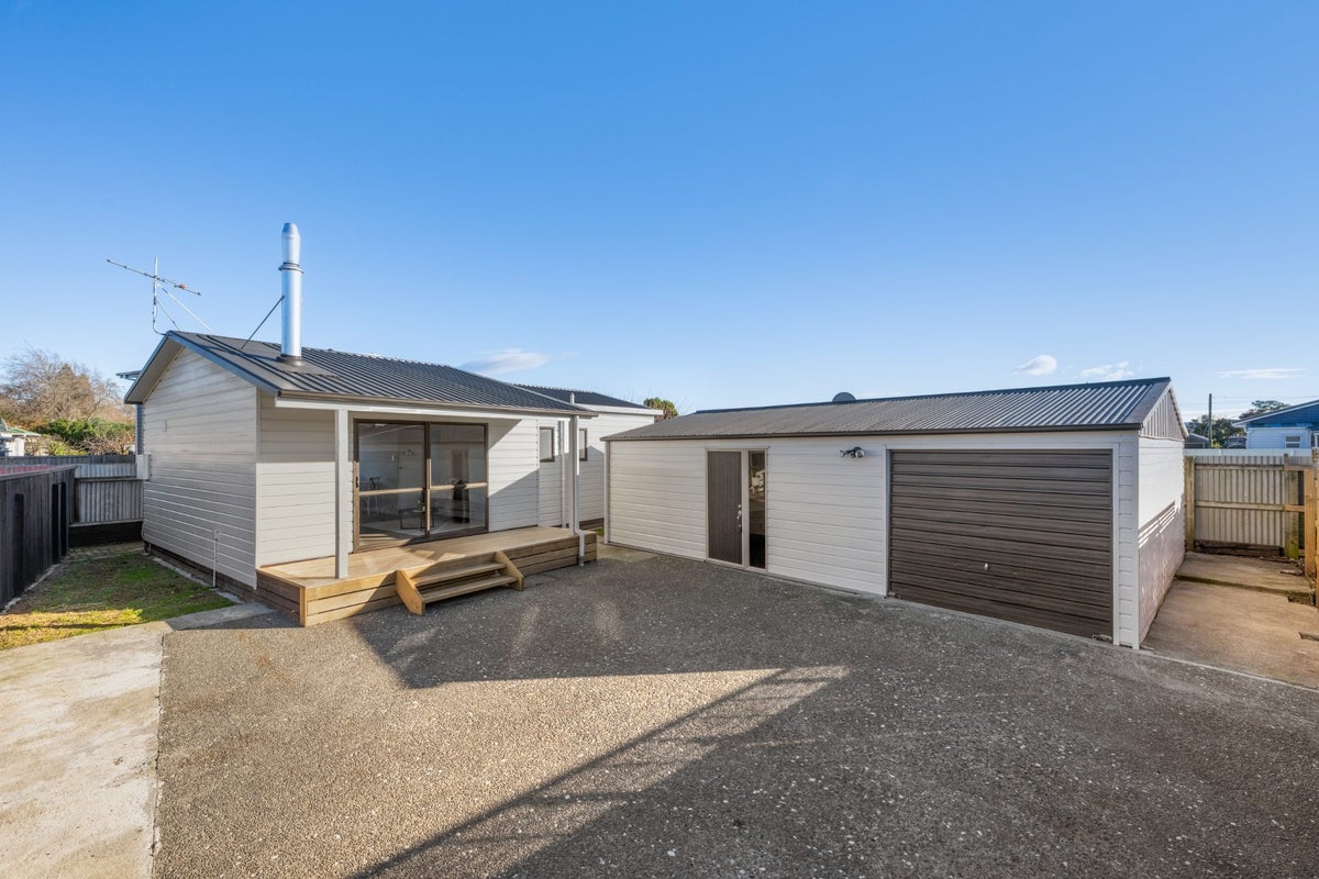 43A Girling Avenue, Mayfield, Blenheim - Carousel 1