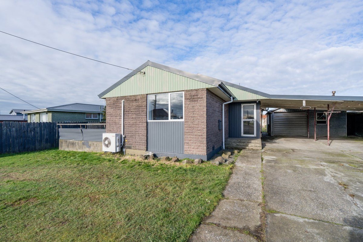 67 Avon Road, Clifton, Invercargill - Carousel 1