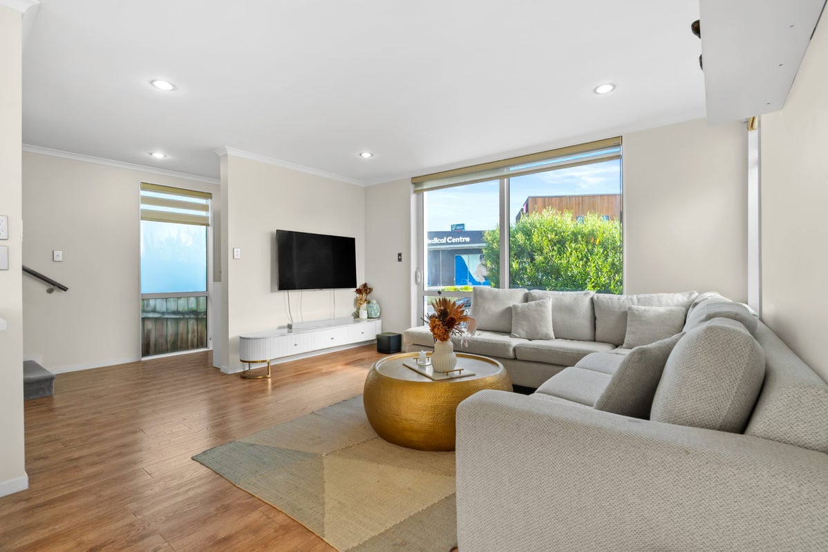 5 Arion Road, Takanini, Papakura, Auckland - Carousel 2