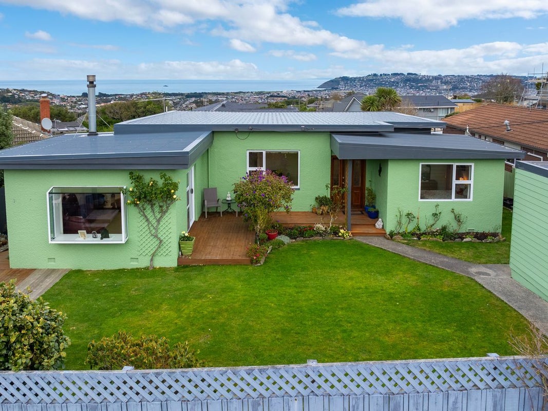 35 Scobie Road, Waverley, Dunedin - Carousel 1