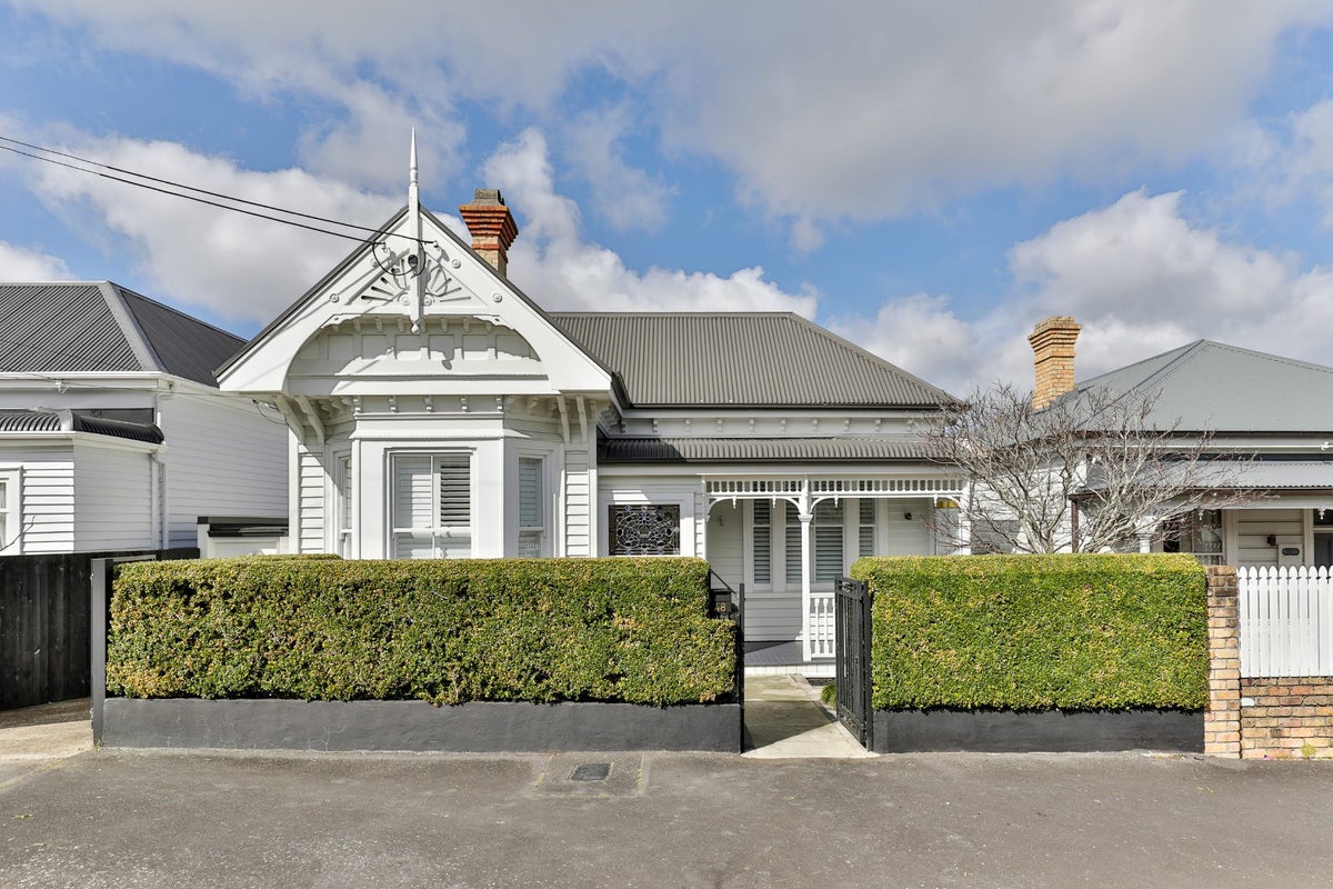 48 Murdoch Road, Grey Lynn, Auckland - Carousel 1