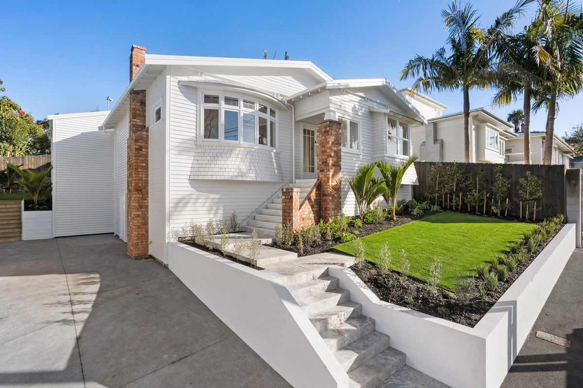 13 Hector Street, Ponsonby, Auckland - Carousel 1