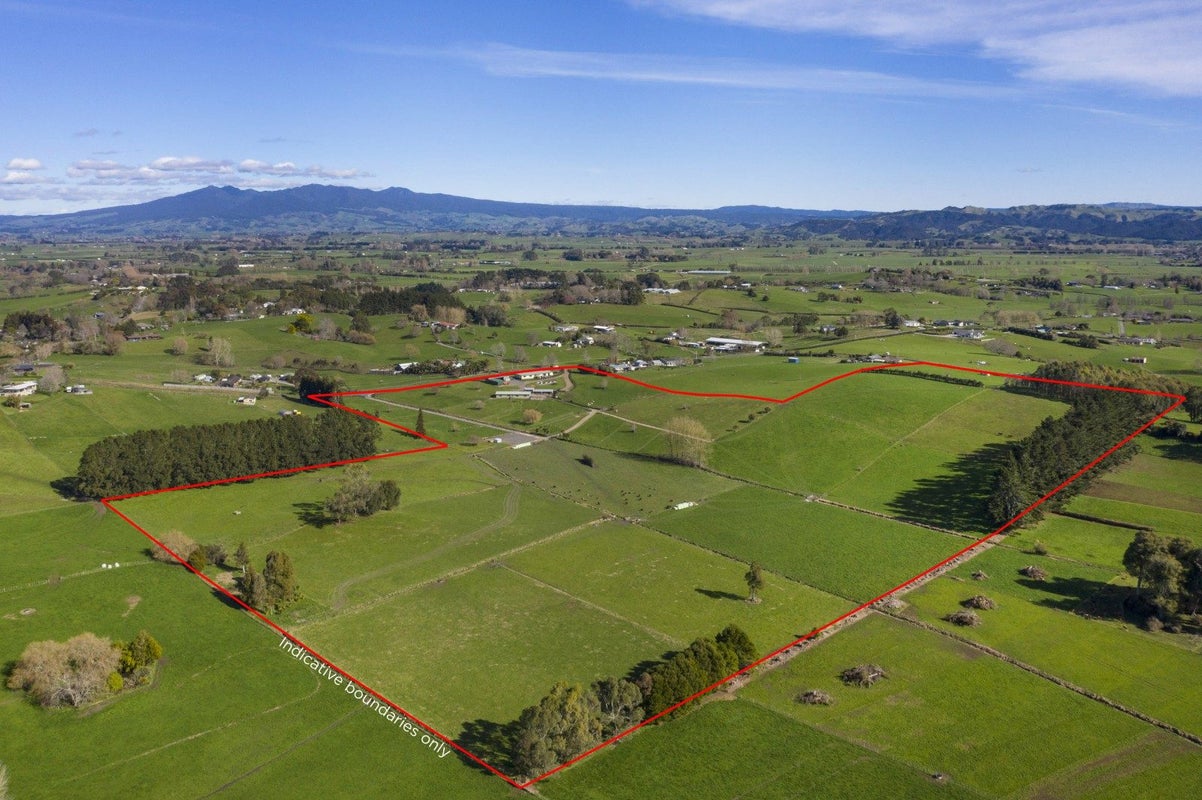 105 Willis Road, Ngahinapouri, Hamilton - Carousel 1