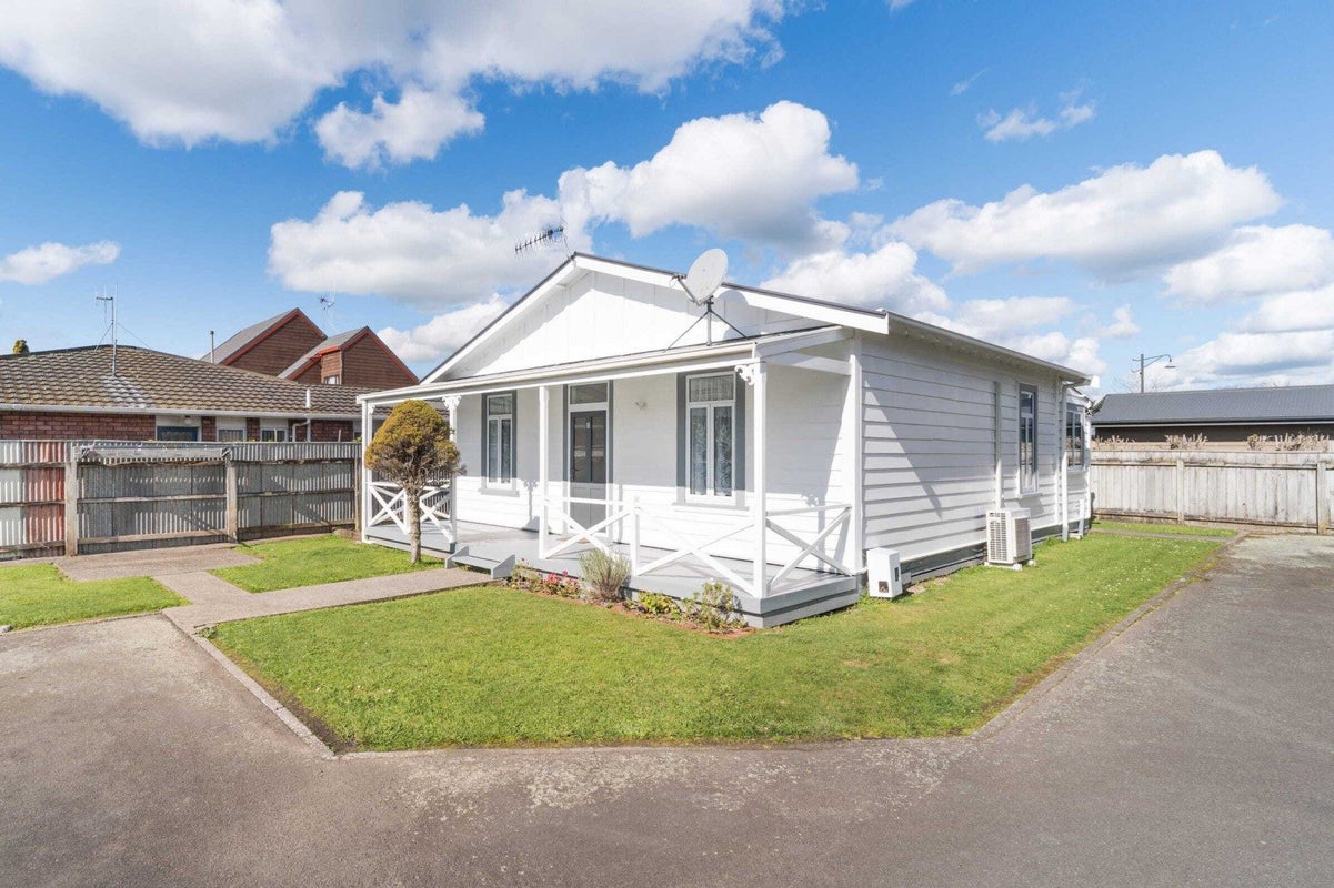 274D Grey Street, Palmerston North, Palmerston North - Carousel 1