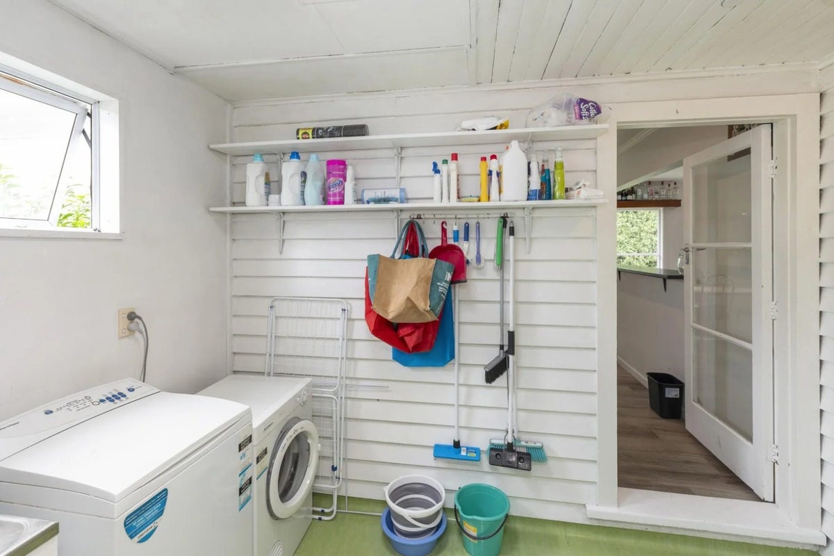 150 Main South Road, Sockburn, Christchurch - Carousel 20