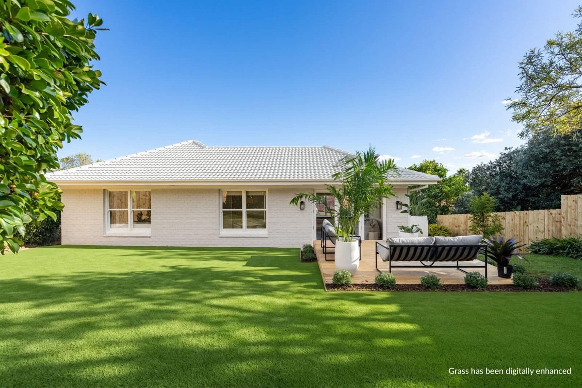 83 Mount Royal Avenue, Mount Albert, Auckland - Carousel 1