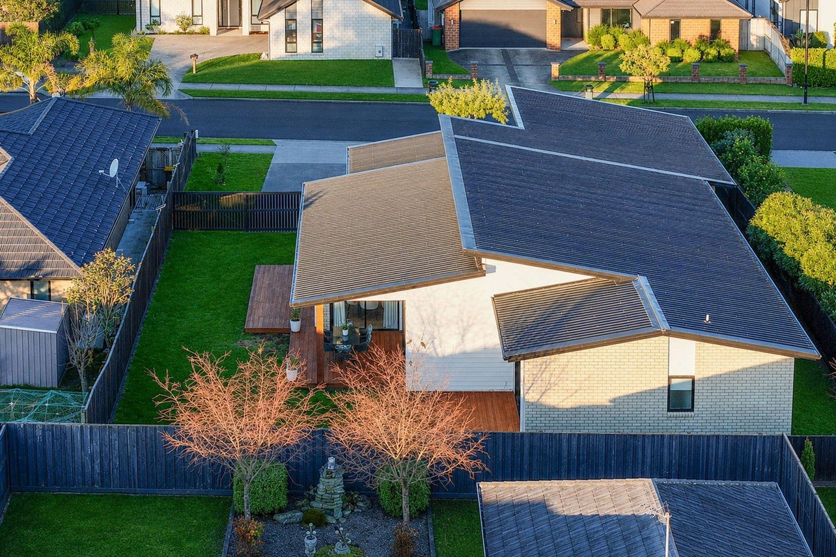 30 Glaisdale Crescent, Flagstaff, Hamilton - Carousel 2