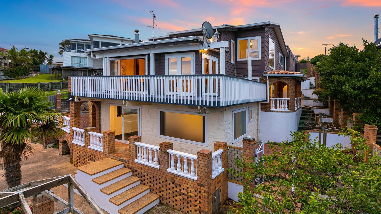 13 Layton Road, Manly, Whangaparaoa - Carousel 1