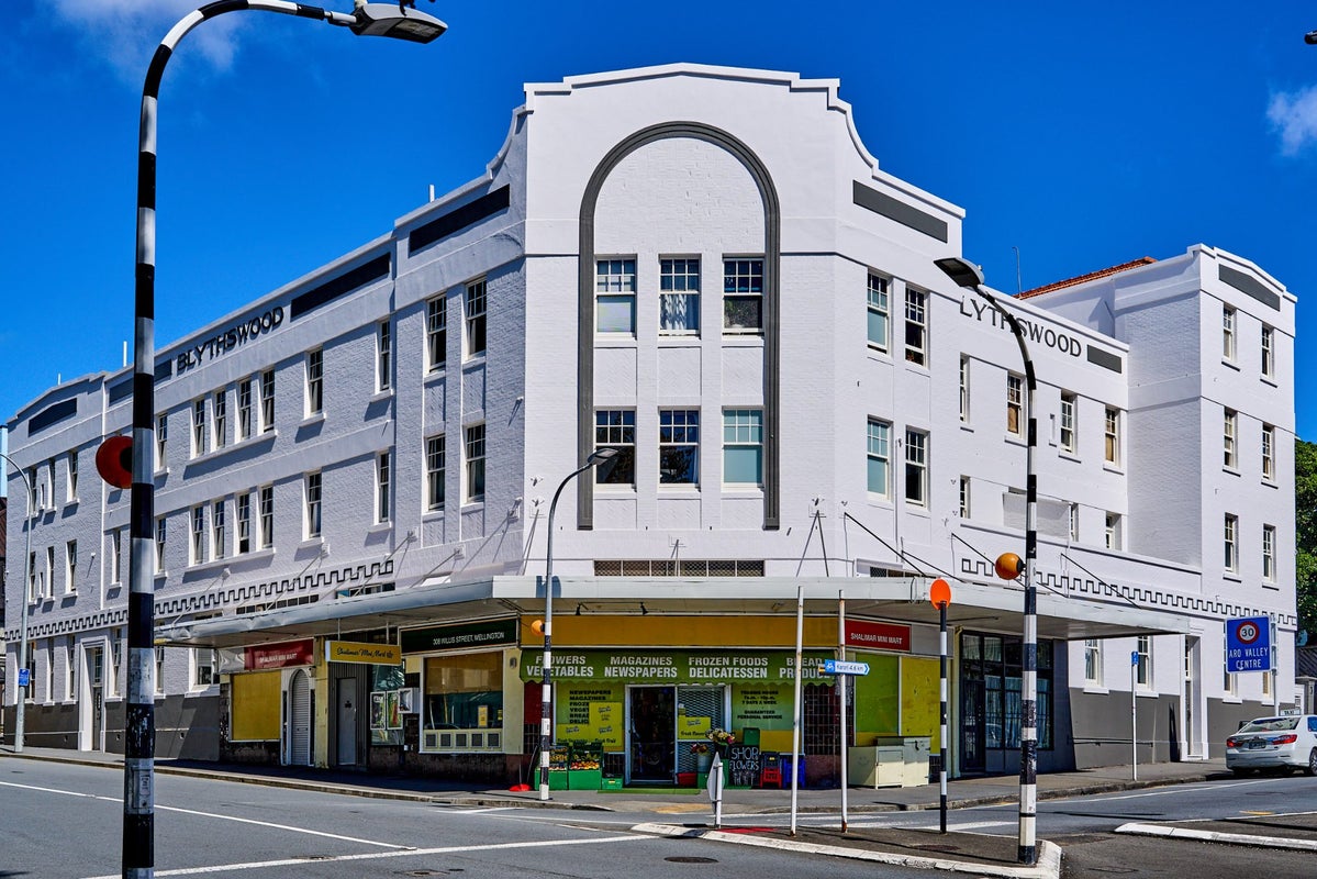 8/3 Aro Street, Aro Valley, Wellington - Carousel 1