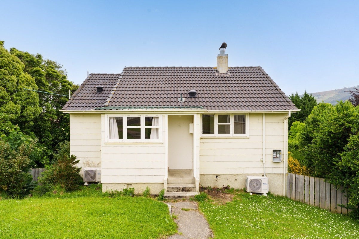 75 Hillary Street, Liberton, Dunedin - Carousel 2