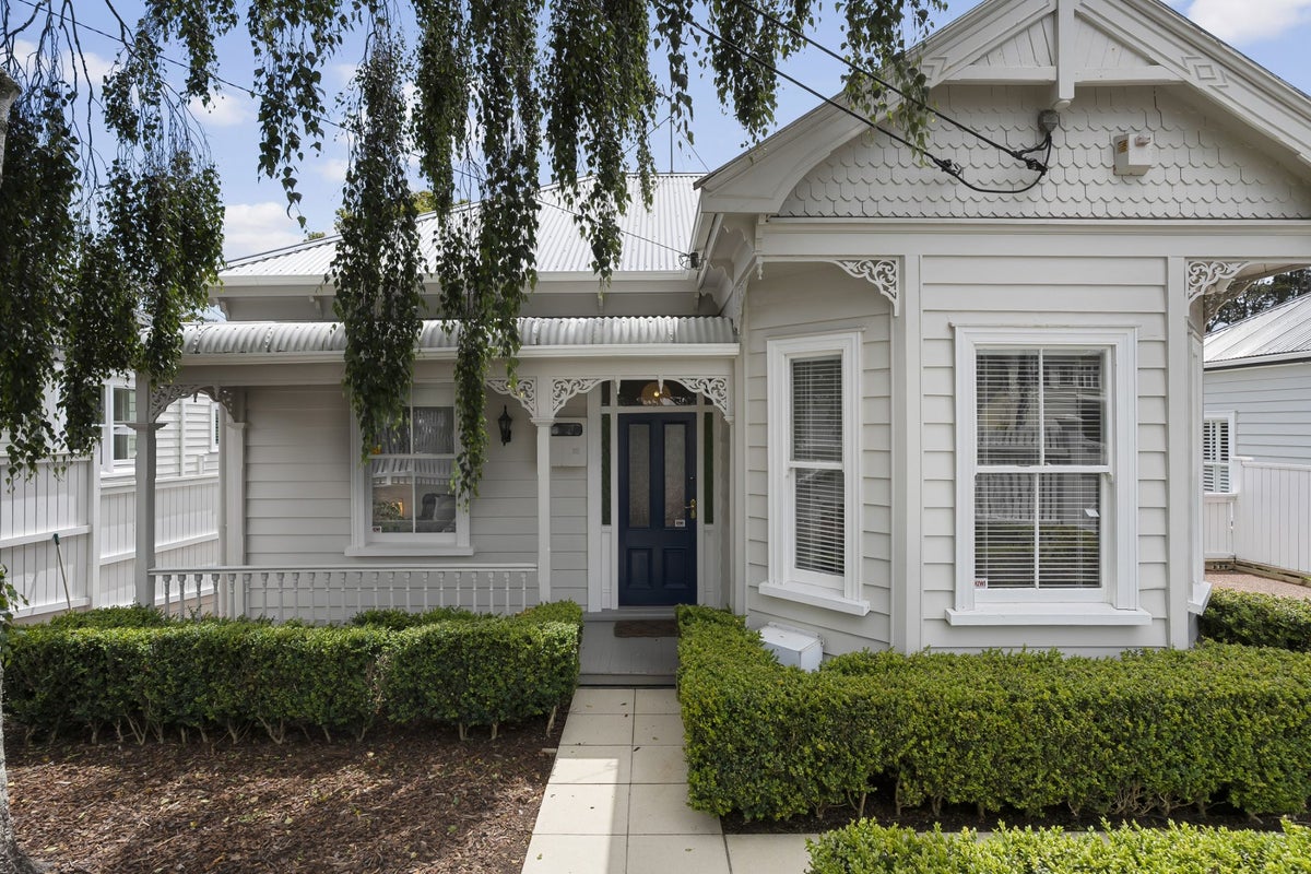 20 Milton Road, Mount Eden, Auckland - Carousel 1
