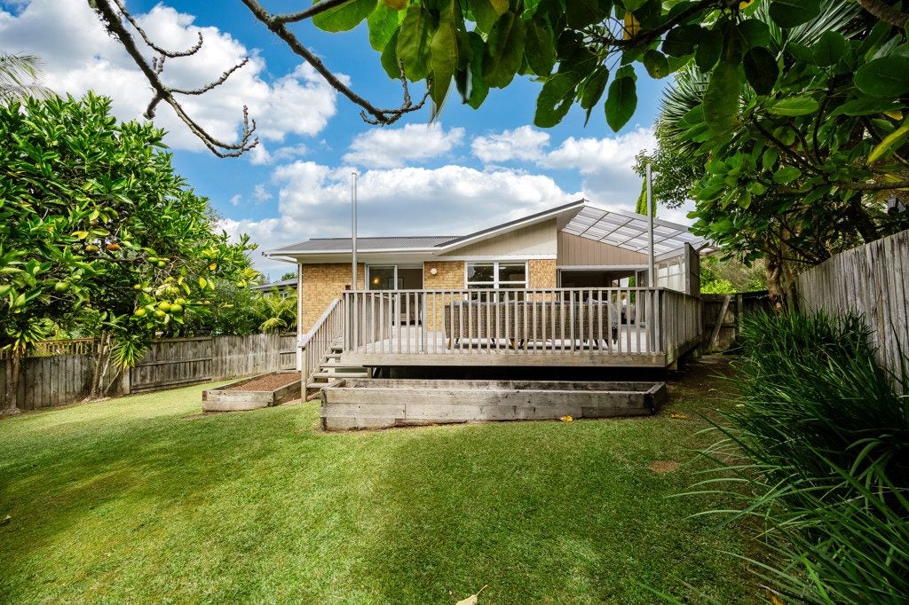 89 Aeroview Drive, Beach Haven, Auckland - Carousel 2