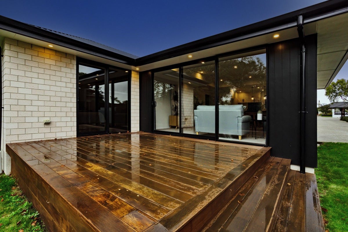 110 Albert Street, Gladstone, Invercargill - Carousel 2