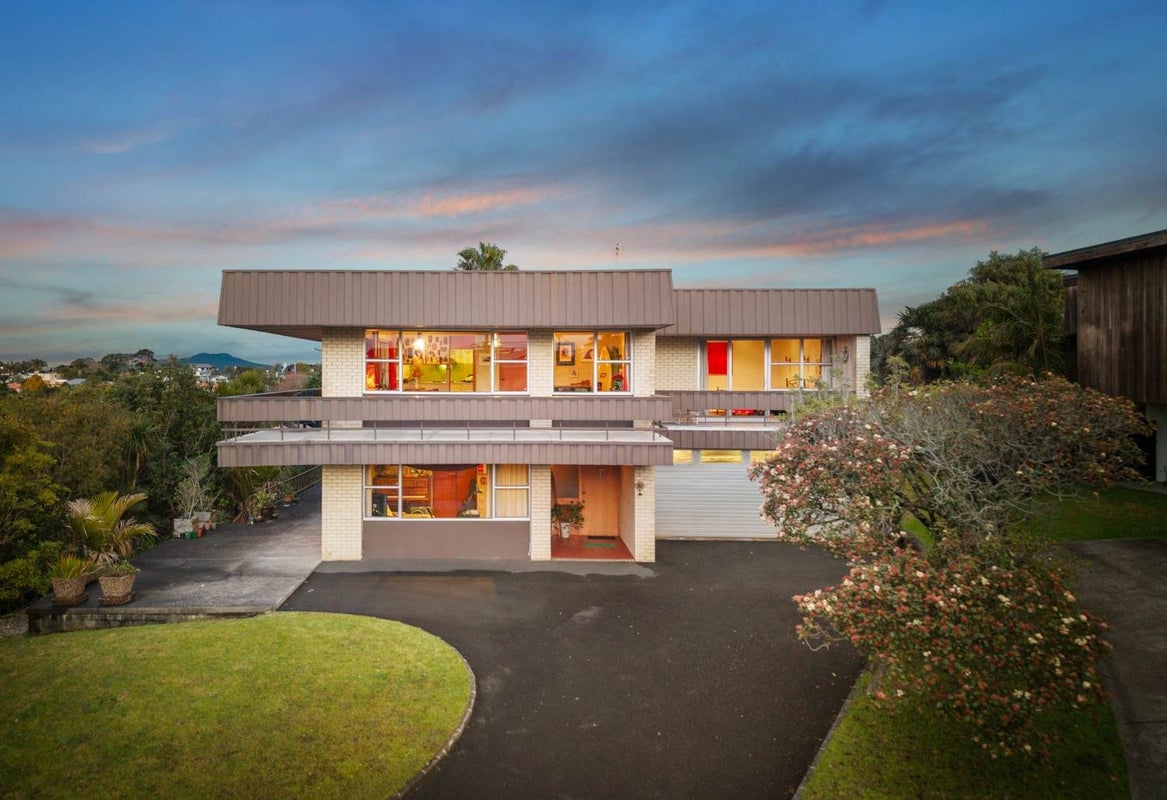 22 Park Rise, Campbells Bay, Auckland - Carousel 1