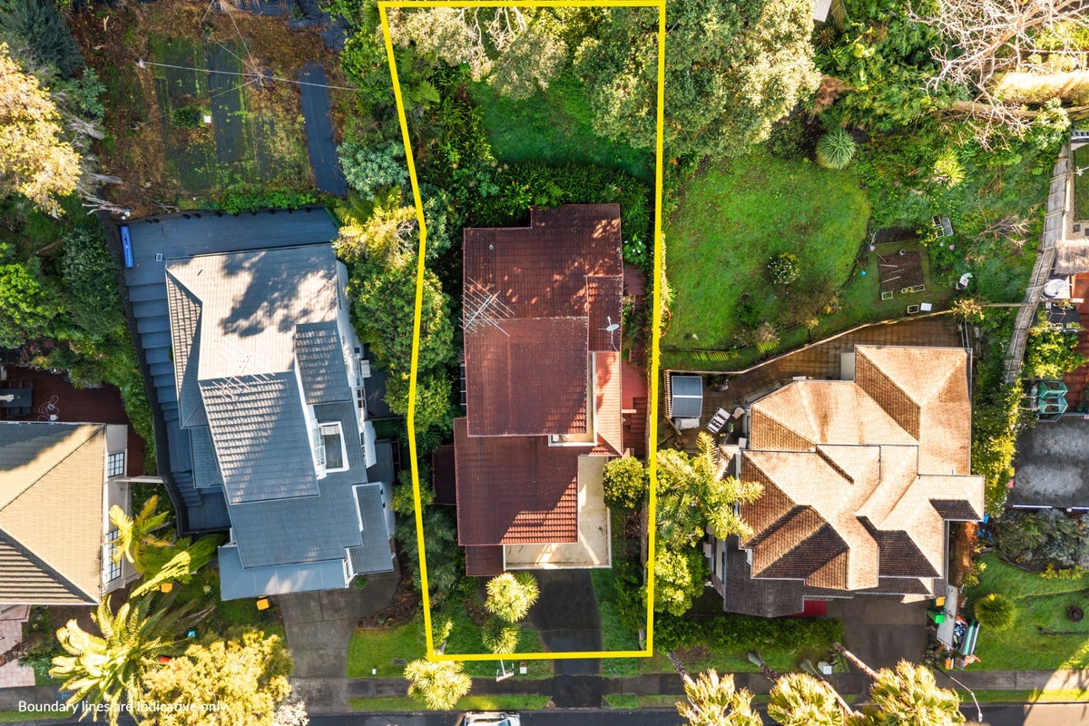 23A Penguin Drive, Murrays Bay, Auckland - Carousel 2