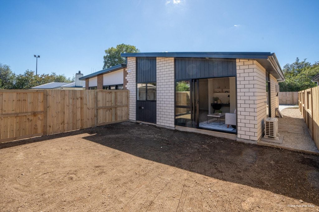 4/22 Dalgliesh Avenue, Forest Lake, Hamilton - Carousel 1