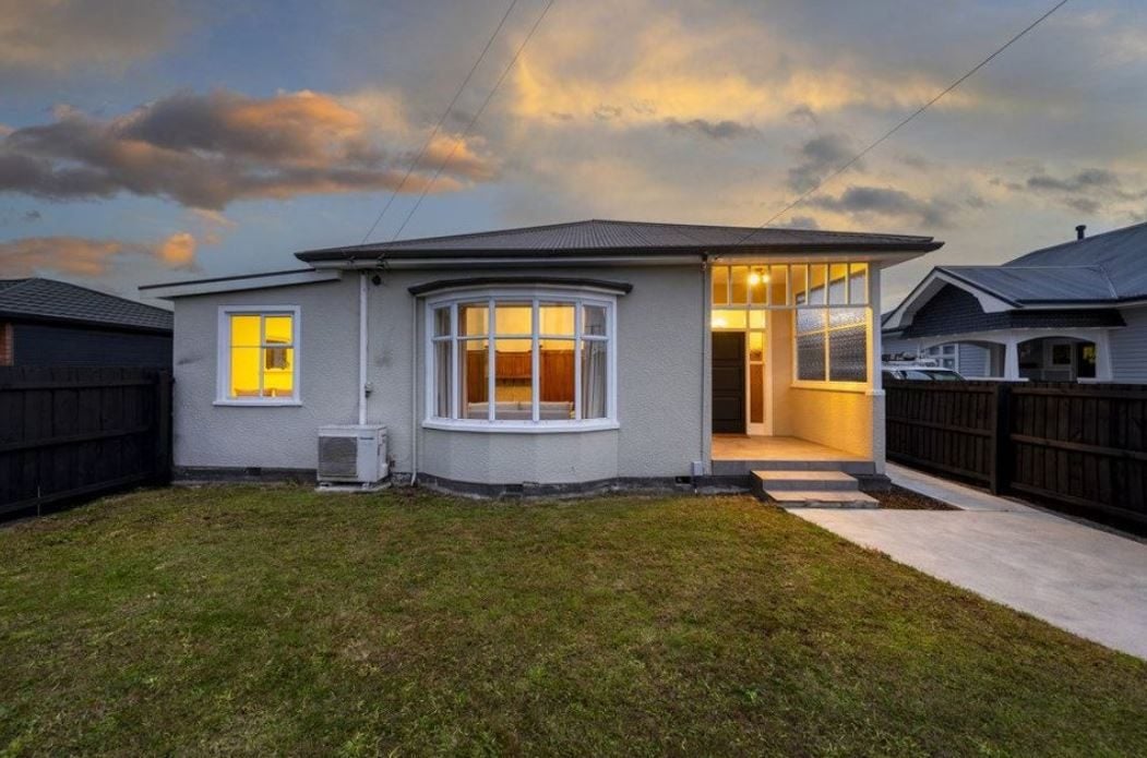 30 Speight Street, Mairehau, Christchurch - Carousel 1