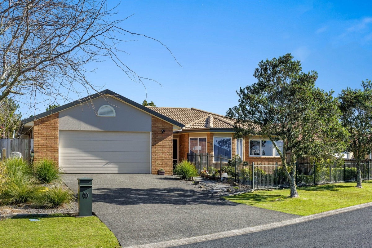 46 Blue Heron Rise, Stanmore Bay, Whangaparaoa - Carousel 2