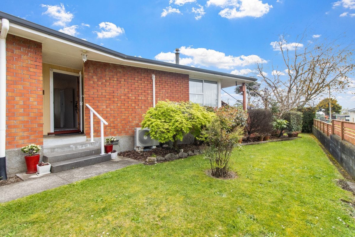 14C Cowling Road, Hurdon, New Plymouth - Carousel 28