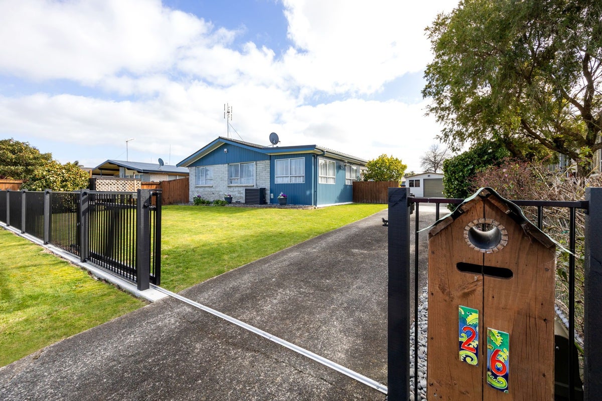26 Dalton Crescent, Dinsdale, Hamilton - Carousel 1