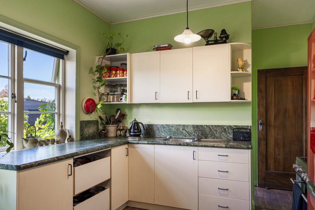 28 Nuffield Avenue, Marewa, Napier - Carousel 1