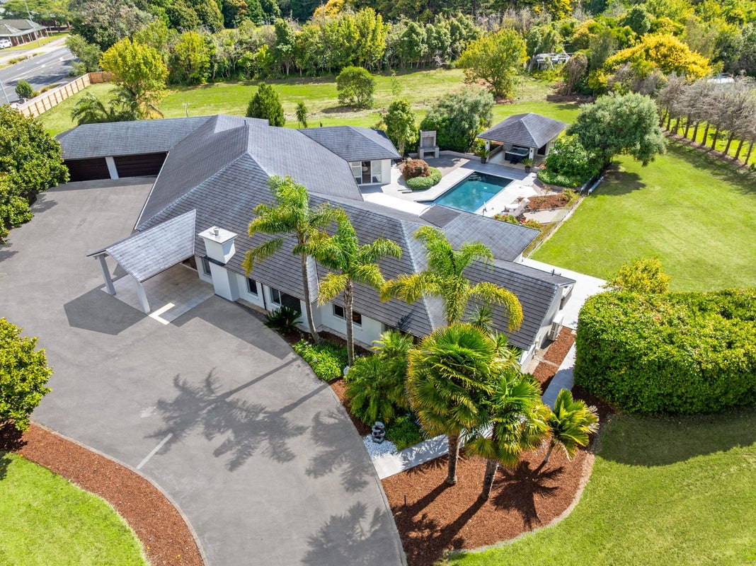 127 Hingaia Road, Karaka, Papakura - Carousel 1