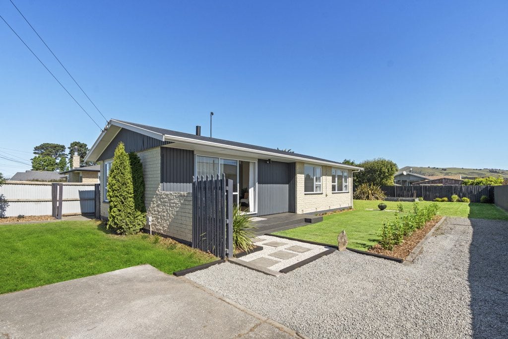 21 Maces Road, Bromley, Christchurch City, Canterbury - Carousel 1