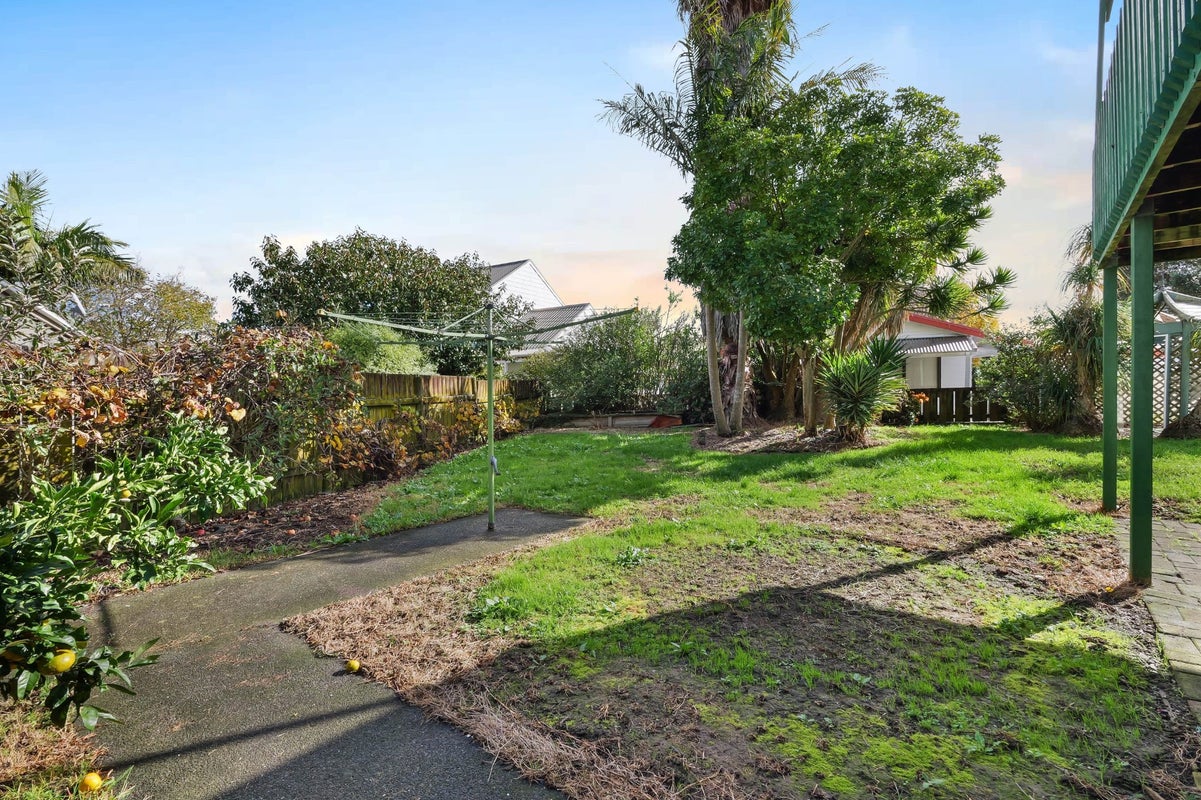 16 Leaming Place, Clarks Beach, Clarks Beach - Carousel 34