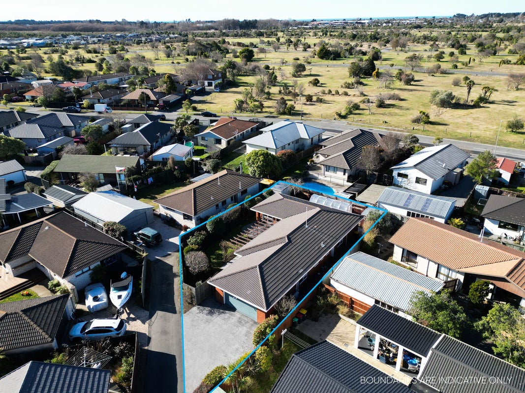 83 Vivian Street, Burwood, Christchurch - Carousel 24