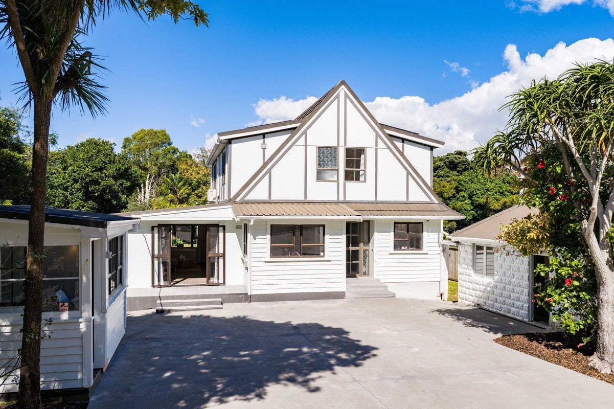 2 Memorial Drive, Parahaki, Whangarei - Carousel 39