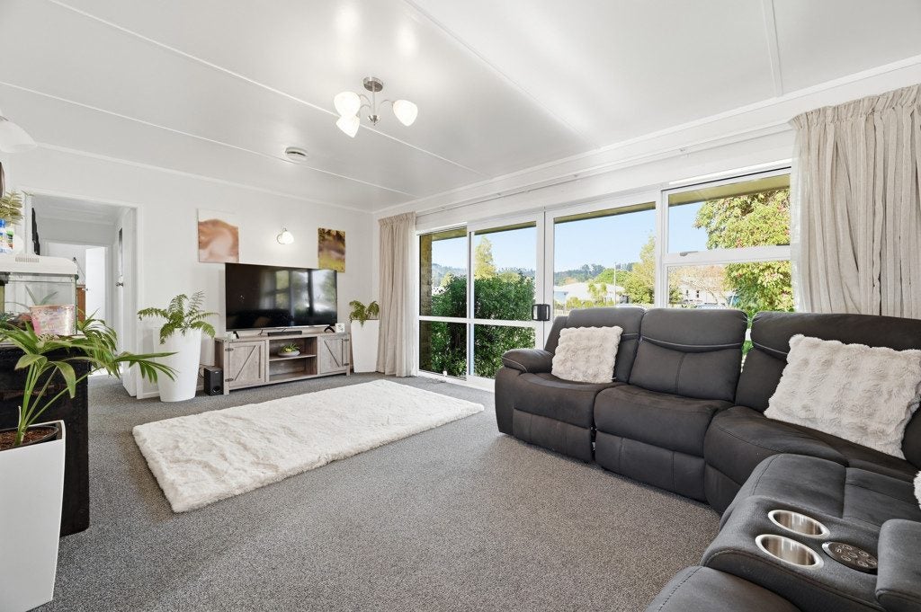 46 Ward Avenue, Fenton Park, Rotorua - Carousel 2