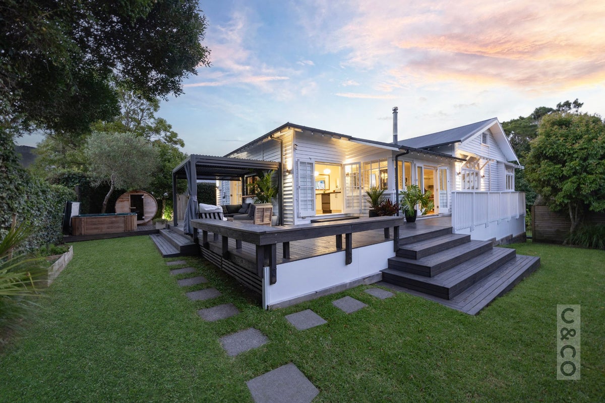 56 Queen Street, Riverhead, Riverhead - Carousel 2