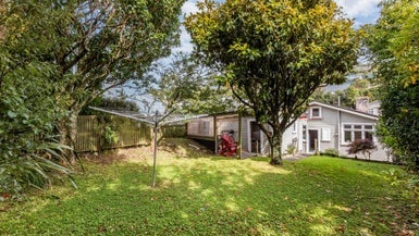 169 Ohiro Road, Brooklyn, Wellington - Carousel 1