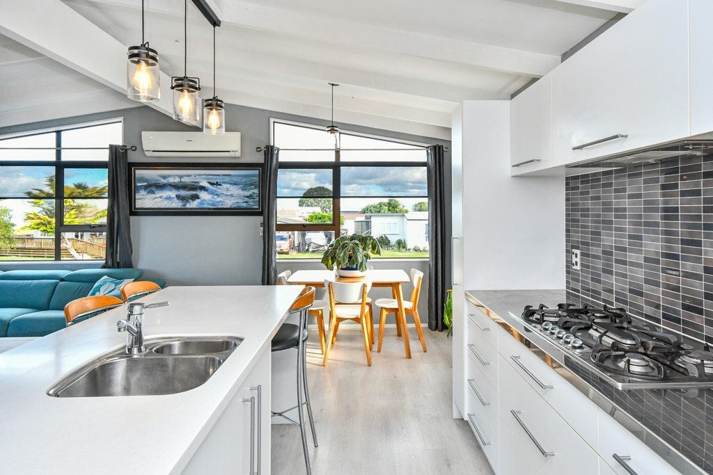 6 Puriri Avenue, Kaiaua, Kaiaua - Carousel 2