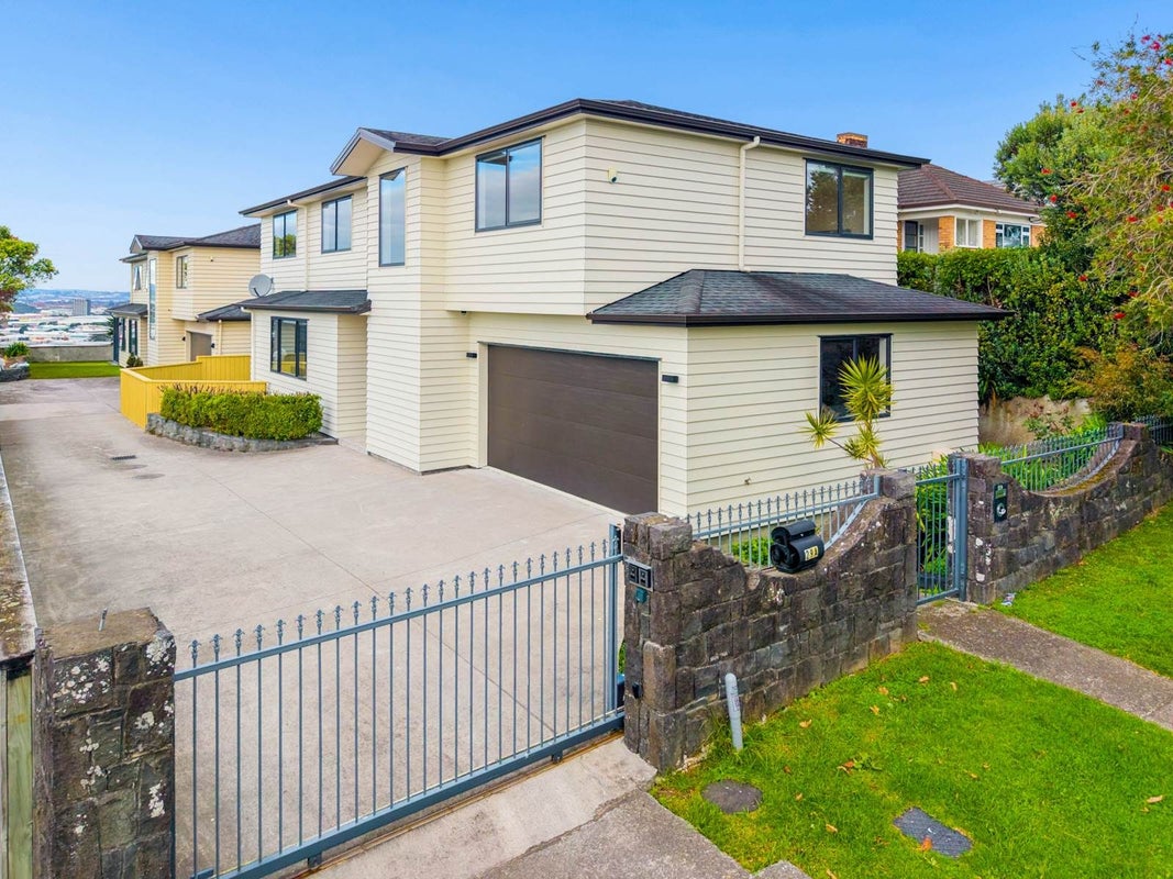 29 Te Kawa Road, Greenlane, Auckland - Carousel 2