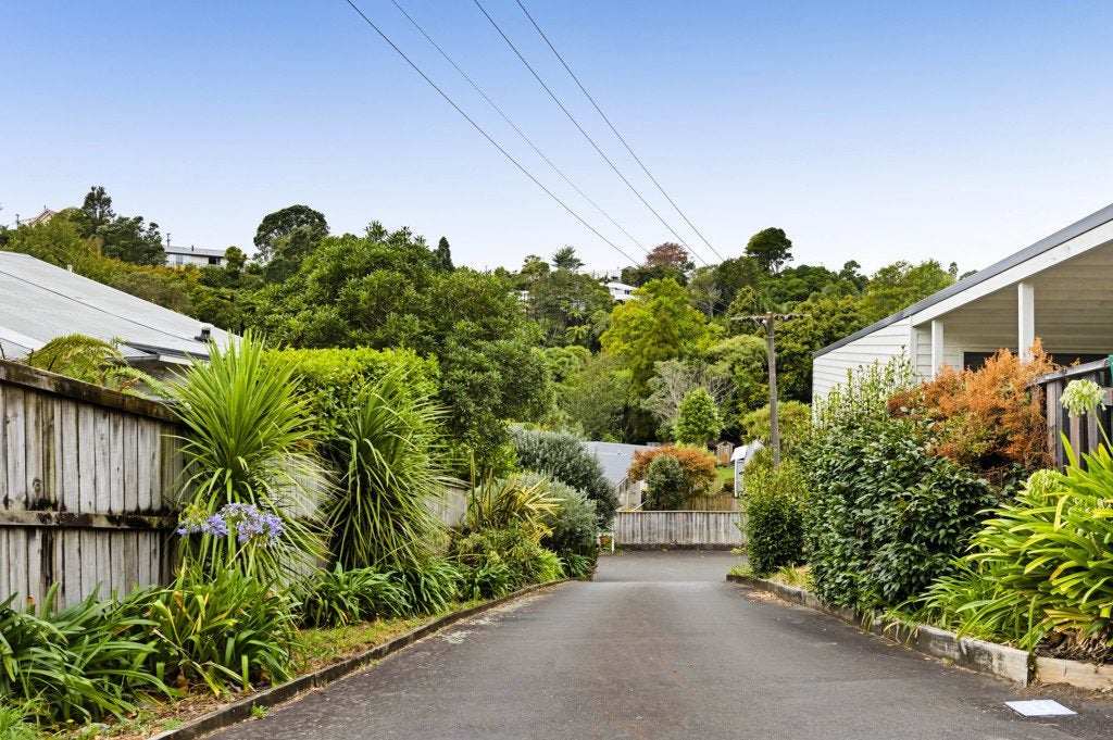 65A Frankley Road, Westown, New Plymouth - Carousel 28