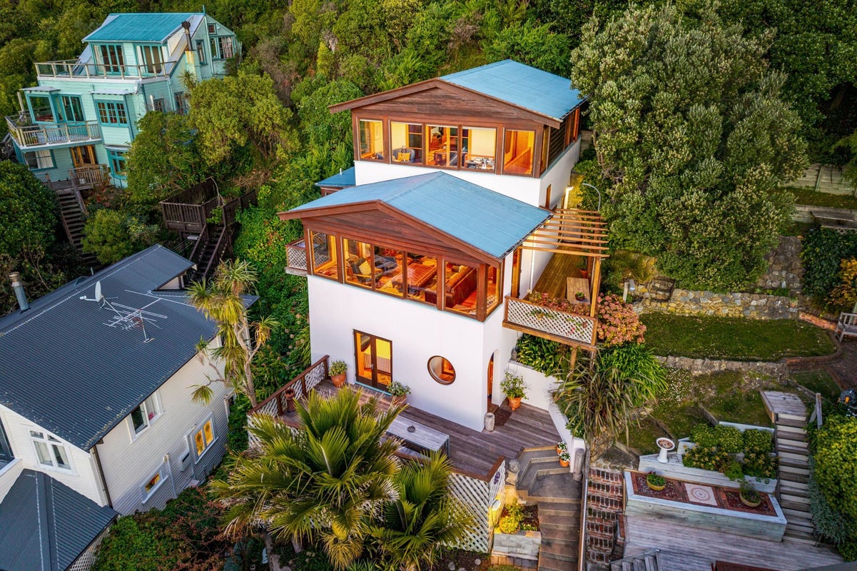 355 Muritai Road, Eastbourne, Lower Hutt - Carousel 2