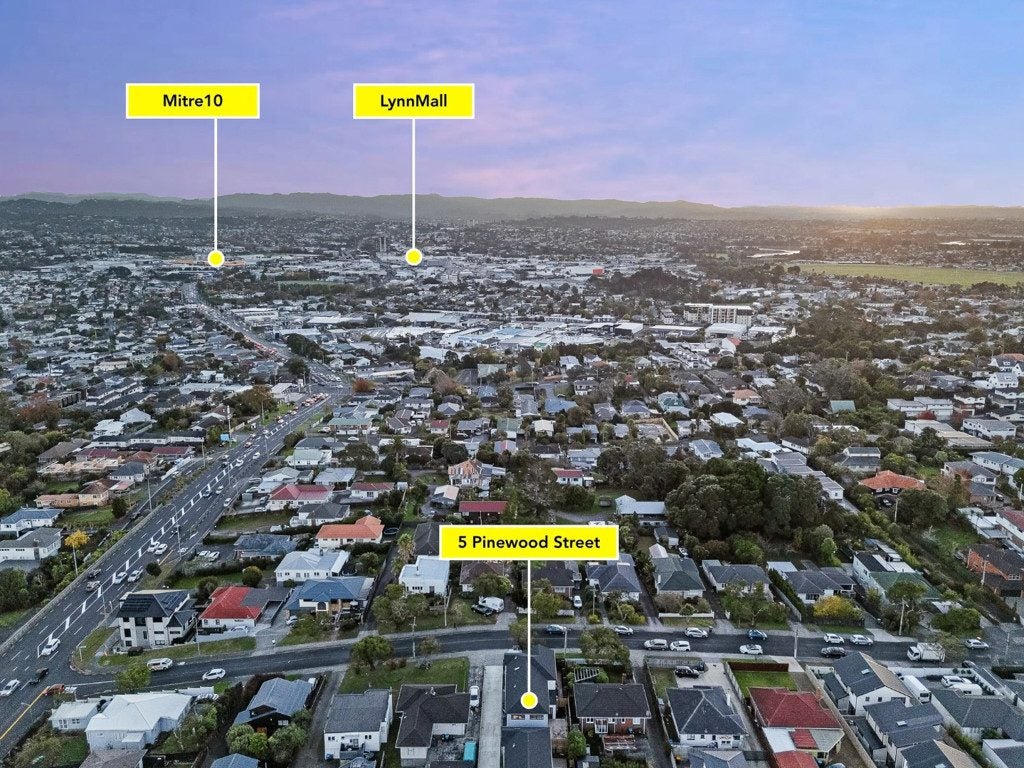 5A Pinewood Street, Avondale, Auckland - Carousel 26
