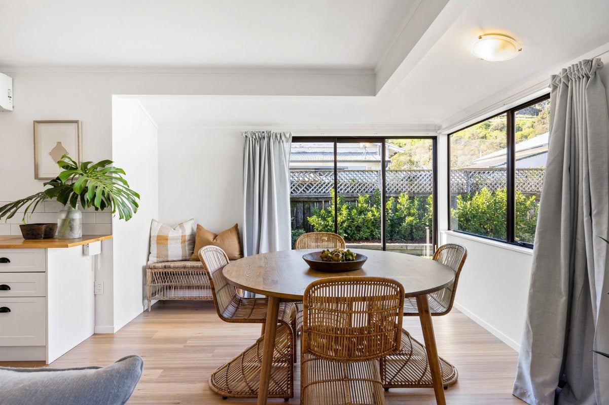 4B OUTRAM STREET, AHURIRI, NAPIER - Carousel 2