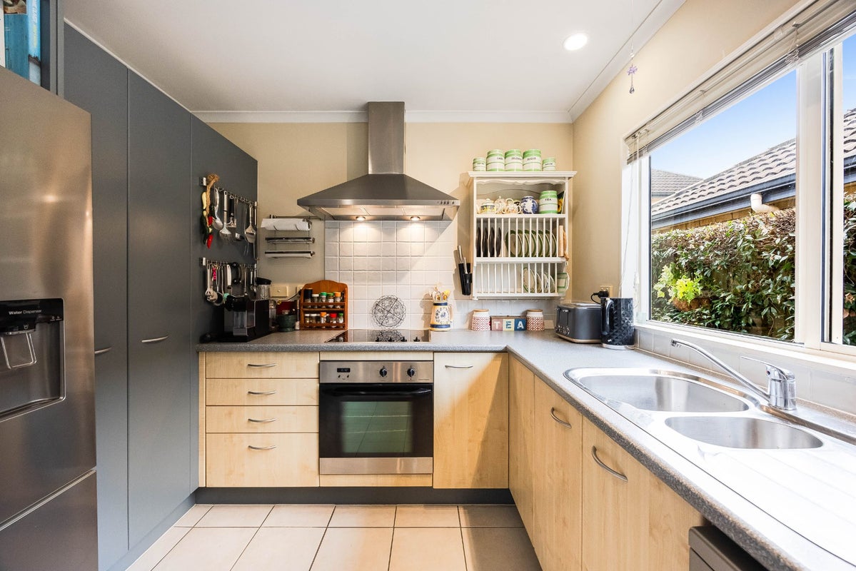 4 Applebox Lane, Henderson, Auckland - Carousel 2