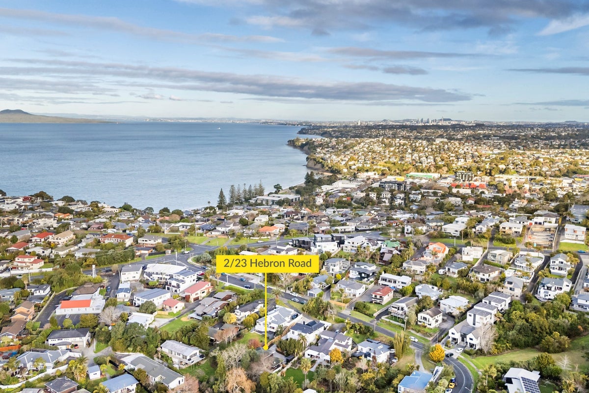 2/23 Hebron Road, Waiake, North Shore City, Auckland - Carousel 19