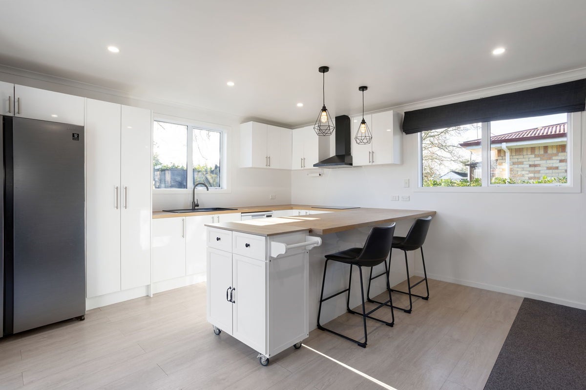 70A Galloway Street, Hamilton East, Hamilton - Carousel 2