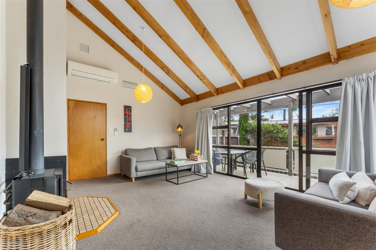 1 Te Ata Place, Atawhai, Nelson - Carousel 2